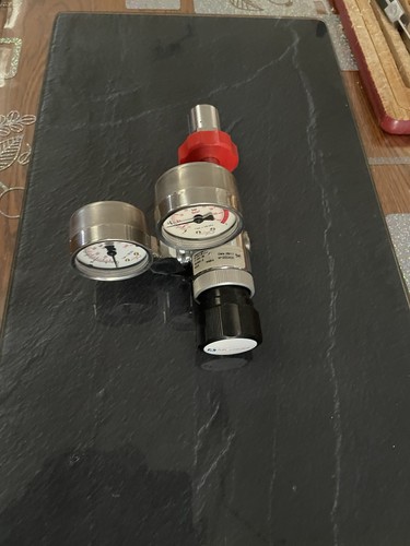 Regulateur pression air - regulateur,